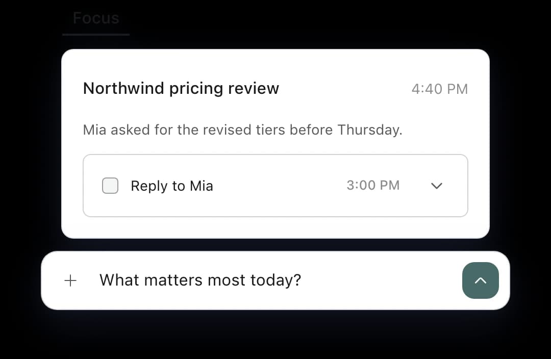 The user asks the assistant what matters today; the Focus tab shows the important events picked out of the mail
